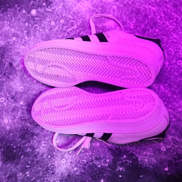 Adidas women's Sneaker - Picture 5 of 5